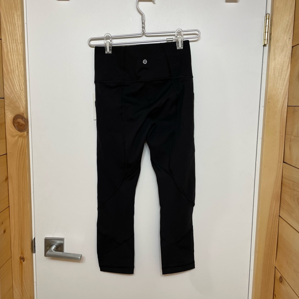 lululemon athletica Black Cropped Leggings